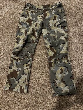 KUIU Valo Camo Attack Pants